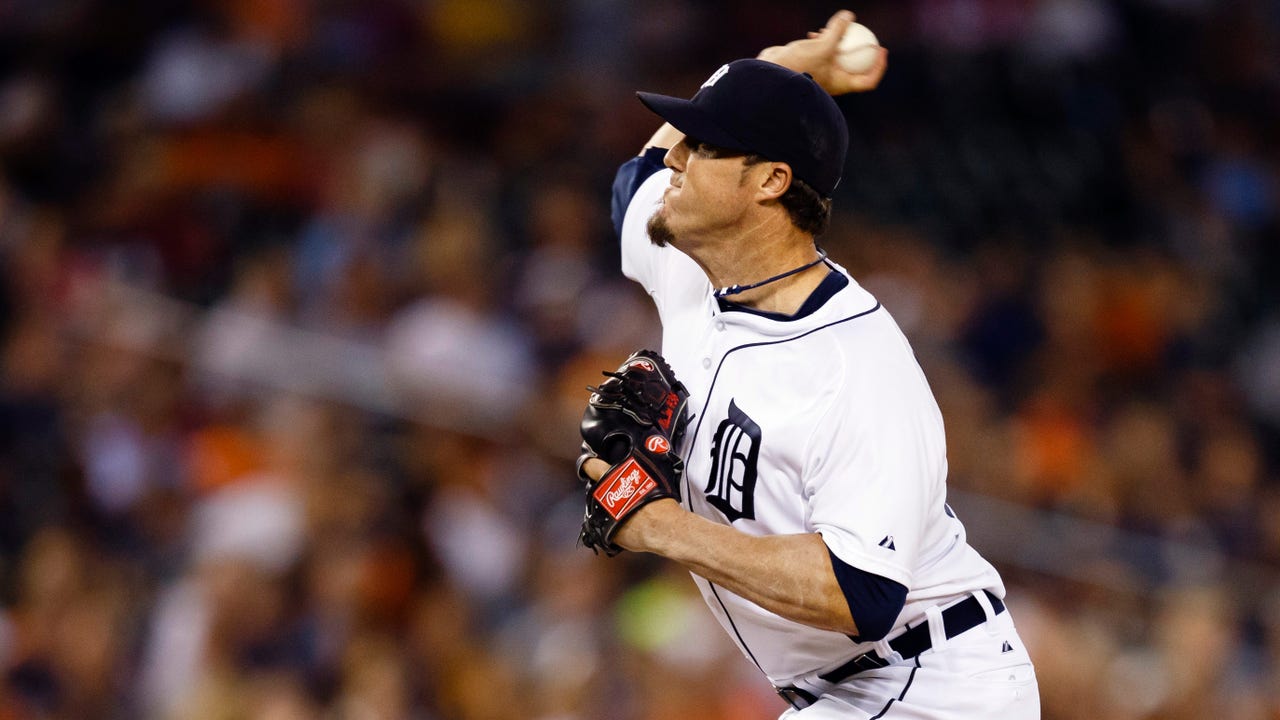 Tigers Notes: Nathan apologizes for gesture, 'frustrations came out'